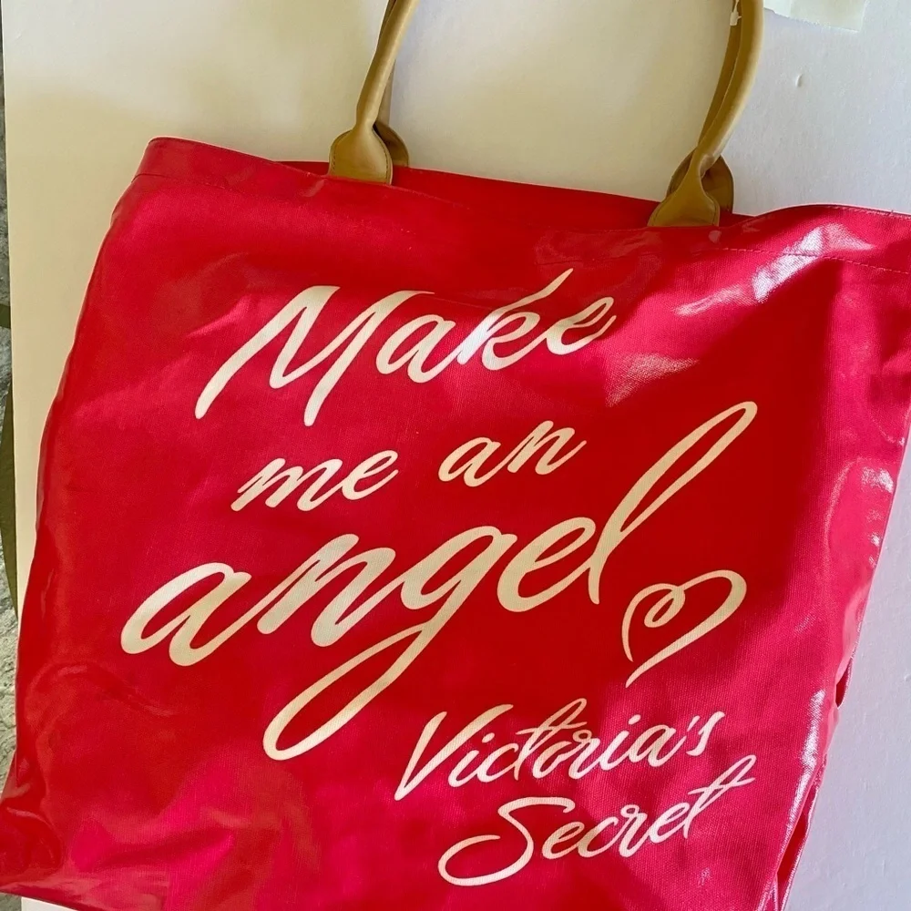 Victorias Secret flaunt your